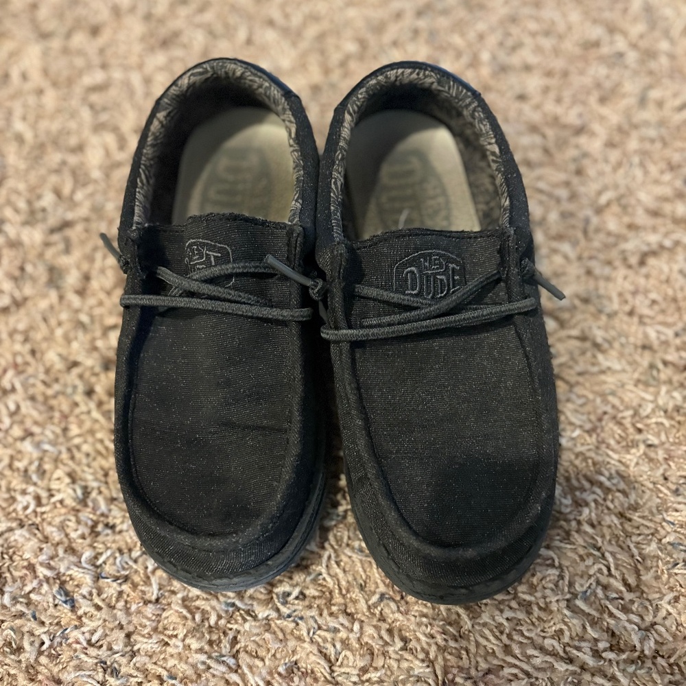 Hey Dude boys size 3